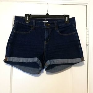 $6 Old Navy Dark Wash Jean Shorts Size 6